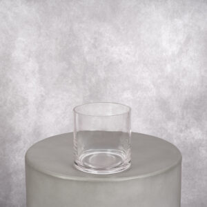 Glass Vase (6 x 6 x 6 in)