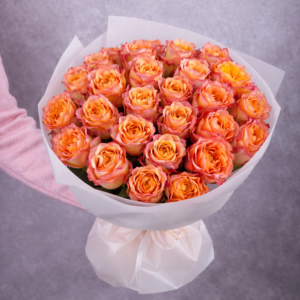 Free Spirit Rose Bouquet 24 stems
